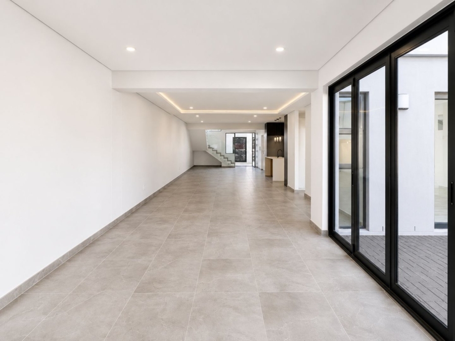 4 Bedroom Property for Sale in Sandown Western Cape